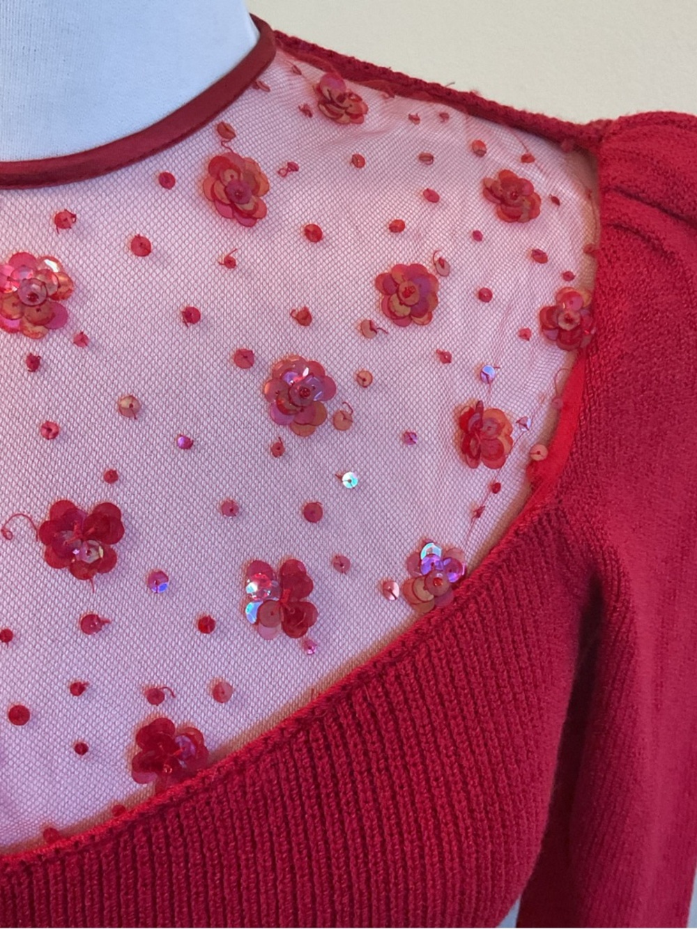 Vintage St. John Marie Gray Red Sequin Knit Mini Dress Small Illusion Beaded - Picture 3 of 7